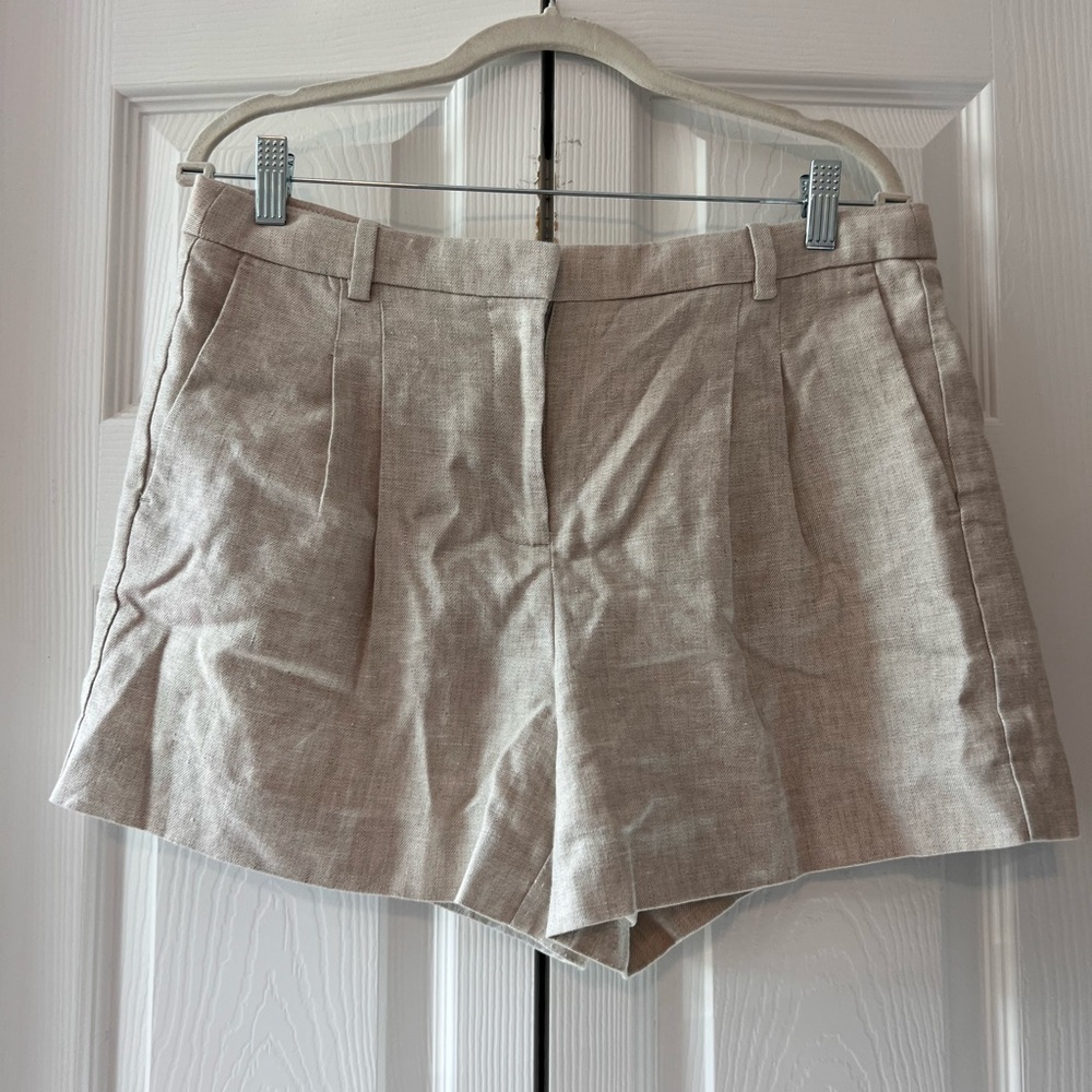 Move out sale: NEW J. Crew Women's Beige Linen Shorts